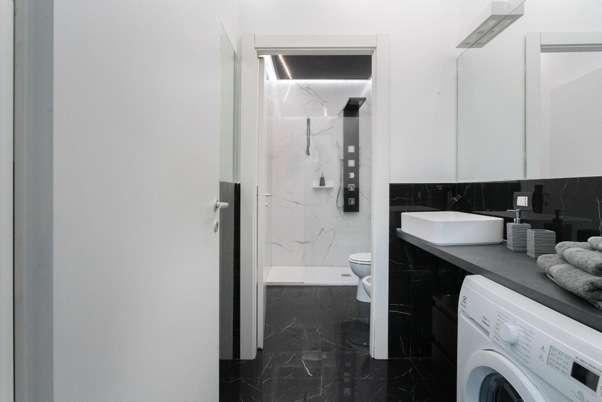 Elegant Sweet Home Suite - Milan, 15 Minute Duomo Экстерьер фото